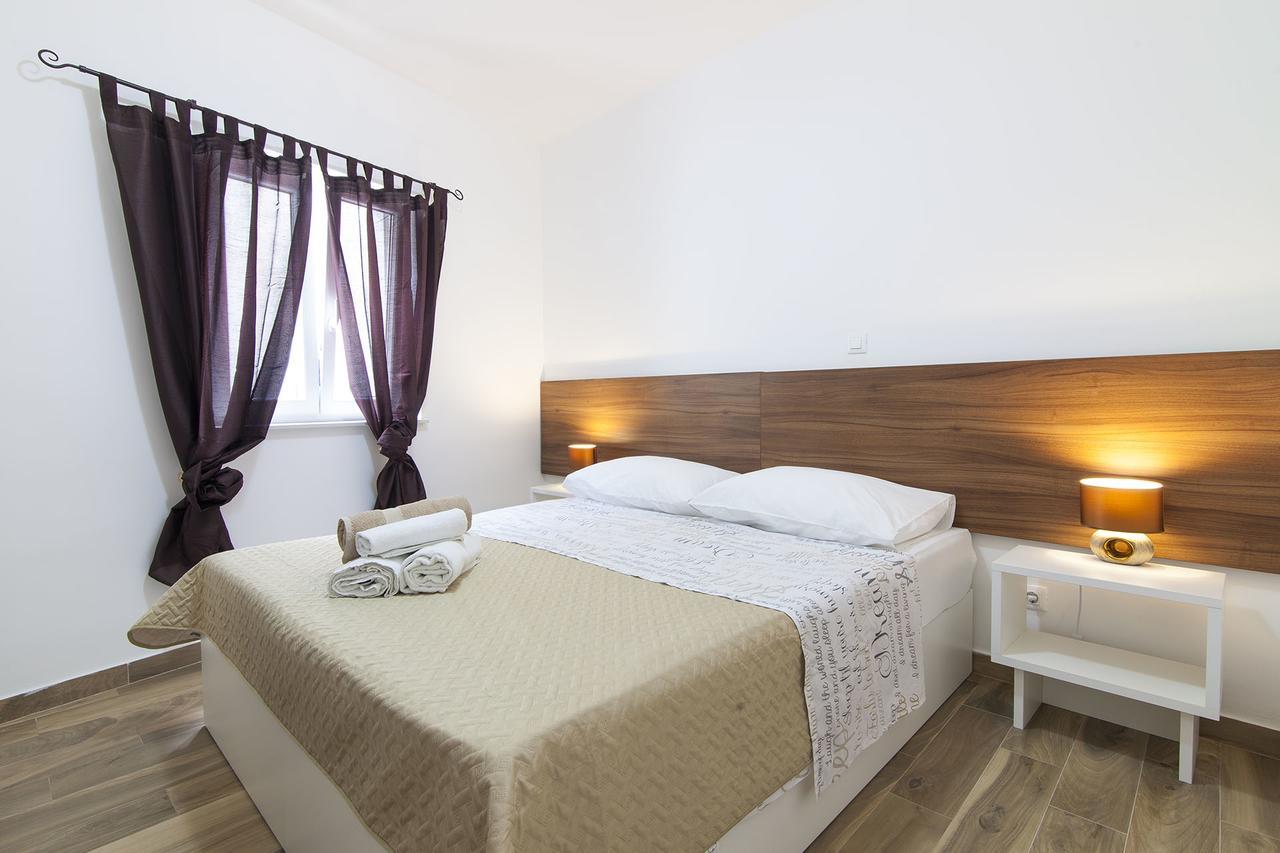 Apartment Francesco Šibenik Extérieur photo